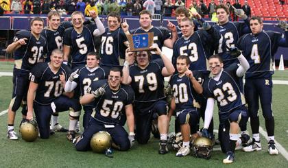 The Gaels celebrate (<em>Photo by Joyce Bambach</em>)